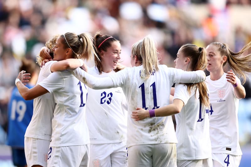 Las actuales campeonas de Europa aparecen en el camino de la Roja Femenina. Foto: @Lionesses