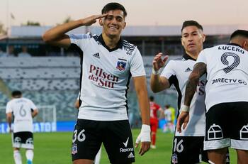 Dormirá como puntero: Colo Colo goleó a Unión La Calera y es el nuevo líder del Campeonato Nacional
