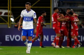 Universidad Católica no inscribiría a Luciano Aued para toda la primera rueda del torneo