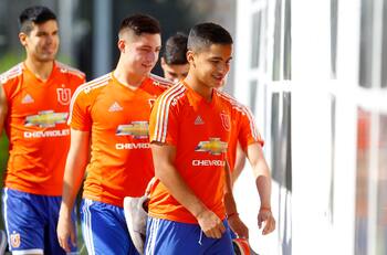 El gran dilema de Hoyos: ¿Quién será el sub-20 en cancha?