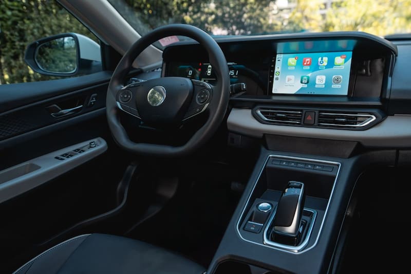 El nuevo Dongfeng E70 ahora a la venta a particulares.