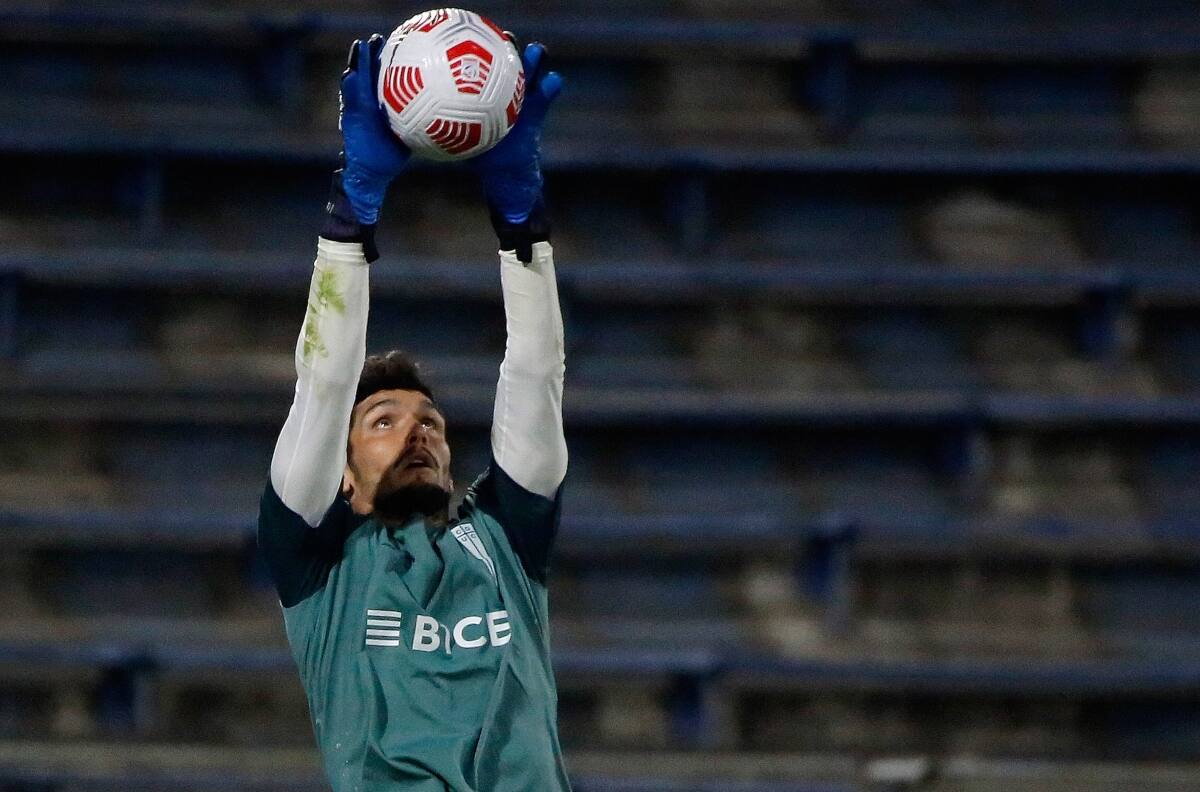 Matías Dituro reveló que figura de la Selección Española podría estar pendiente de la UC