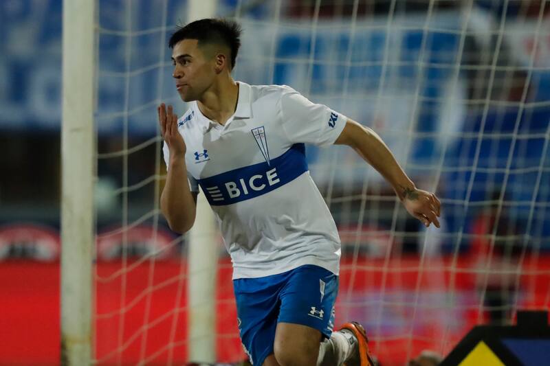 Alexander Aravena lleva 12 goles esta temporada