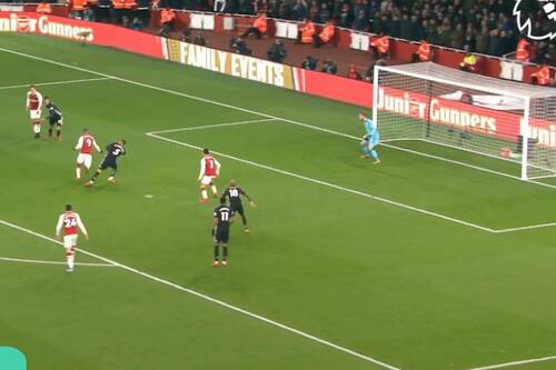 Incluyen esta atajada de De Gea a Alexis Sánchez en votación de la mejor tapada de la Premier League
