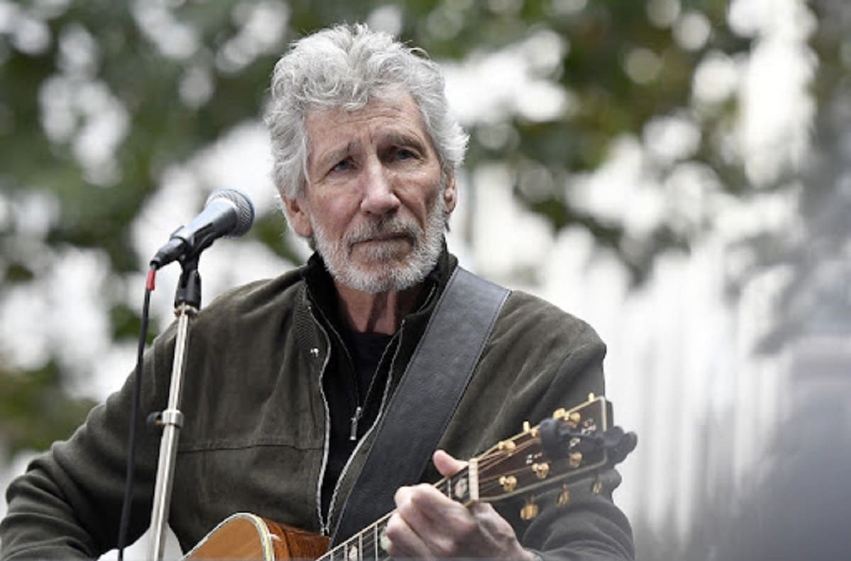 "Es de vida o muerte": Roger Waters entrega su apoyo a Gabriel Boric y llama a votar en la segunda vuelta presidencial