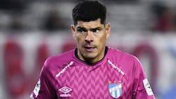 VIDEO | ¡Que incómodo! En Argentina le hicieron una canción a Carlos Lampe... pero no le gustó mucho