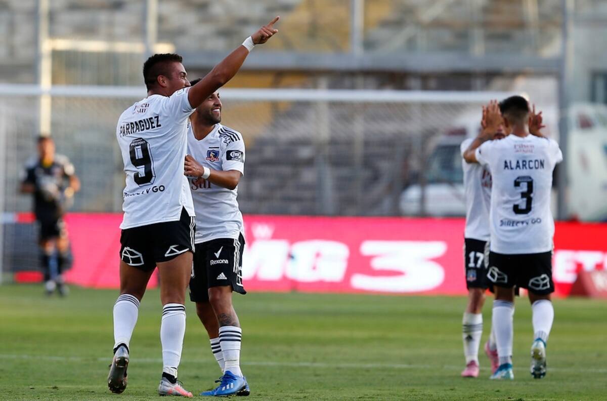 Javier Parraguez permanecería en Colo Colo pese a ofertas de otros clubes chilenos