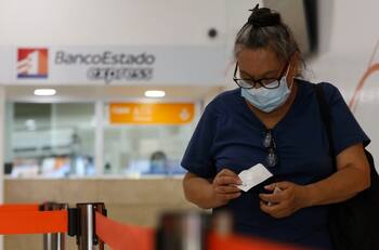 Trámite será presencial: BancoEstado renovará tarjetas de sus clientes con CuentaRUT