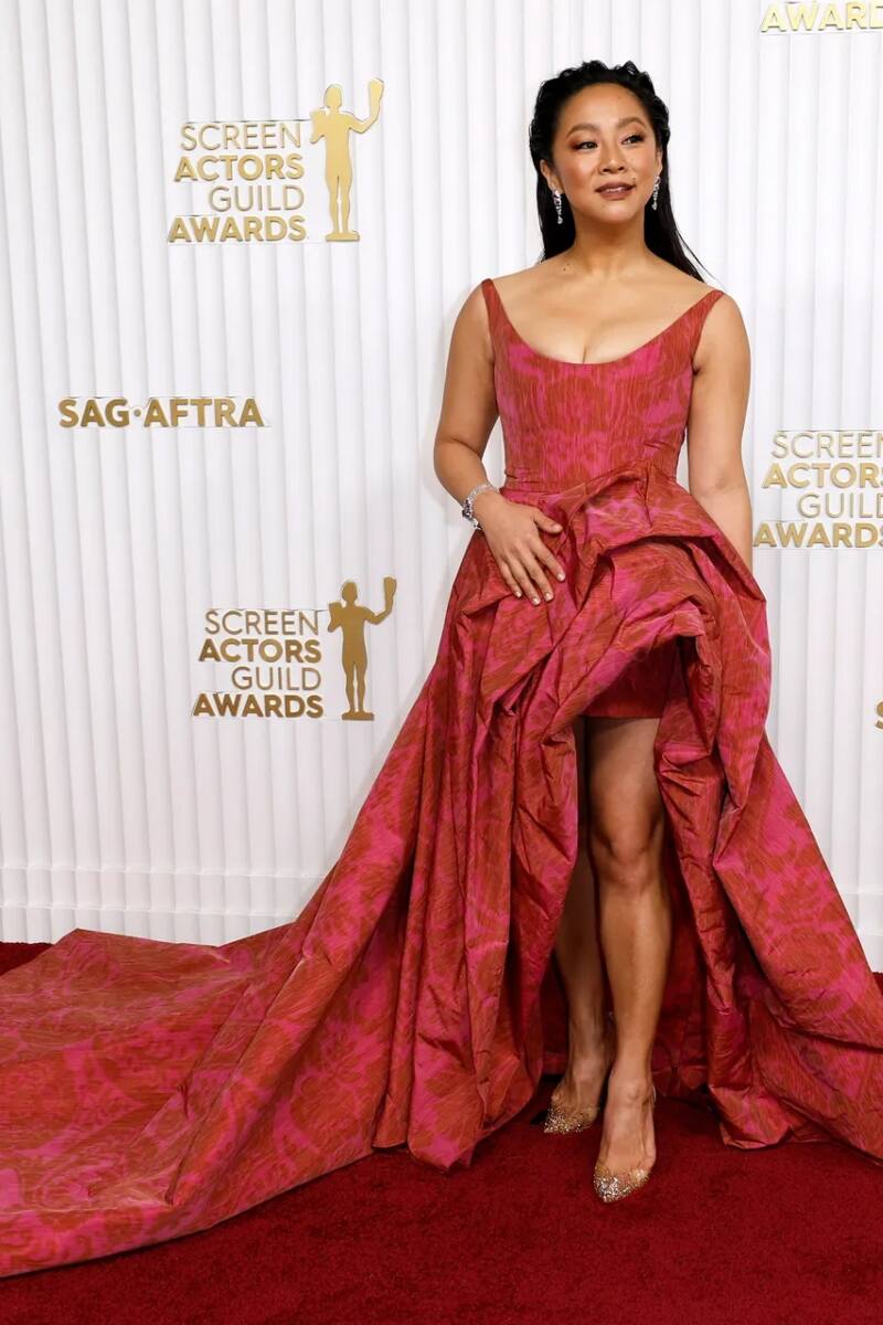 Stephanie Hsu en los SAG Awards 2023