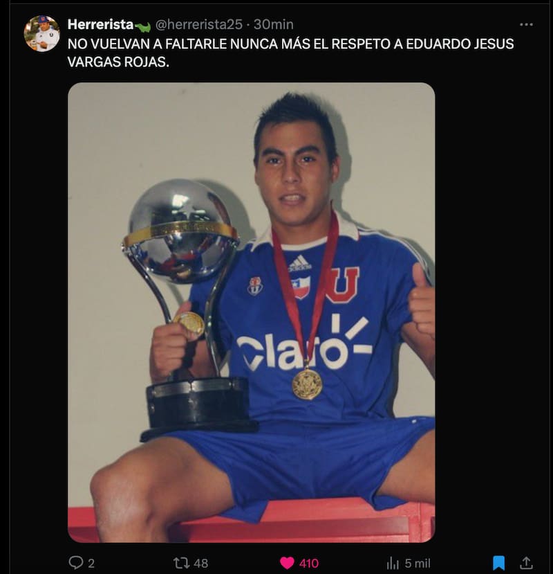 Eduardo Vargas el más aplaudido por los hinchas de La Roja.