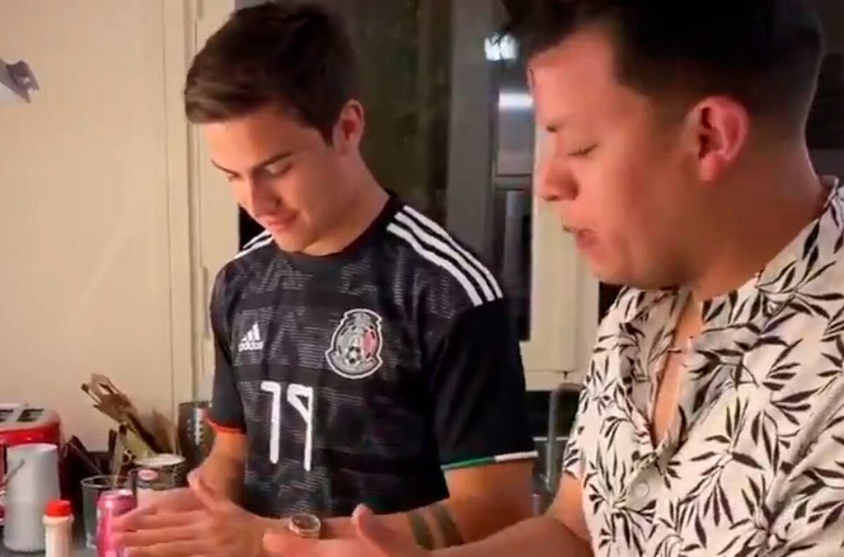 Fanático de lo picante: Paulo Dybala sorprendió preparando tacos