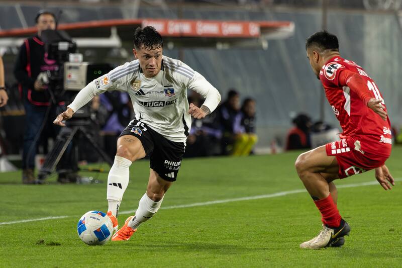 Cristián Zavala en el duelo de Colo Colo frente a Ñublense por la Liga de Primera 2025. Foto: Felipe Escobedo
