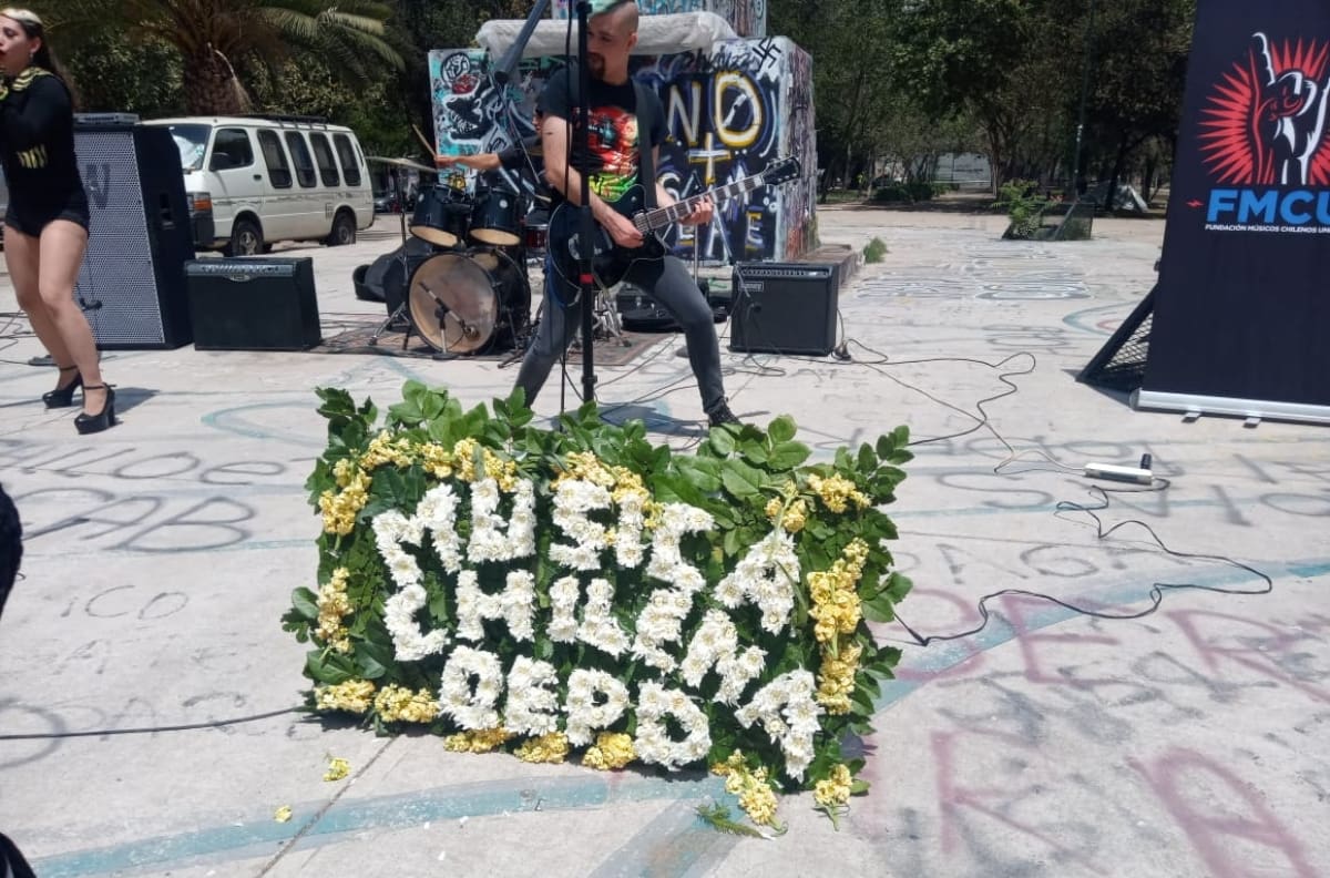 Artistas protestaron contra el Gobierno por recortes en el presupuesto de cultura