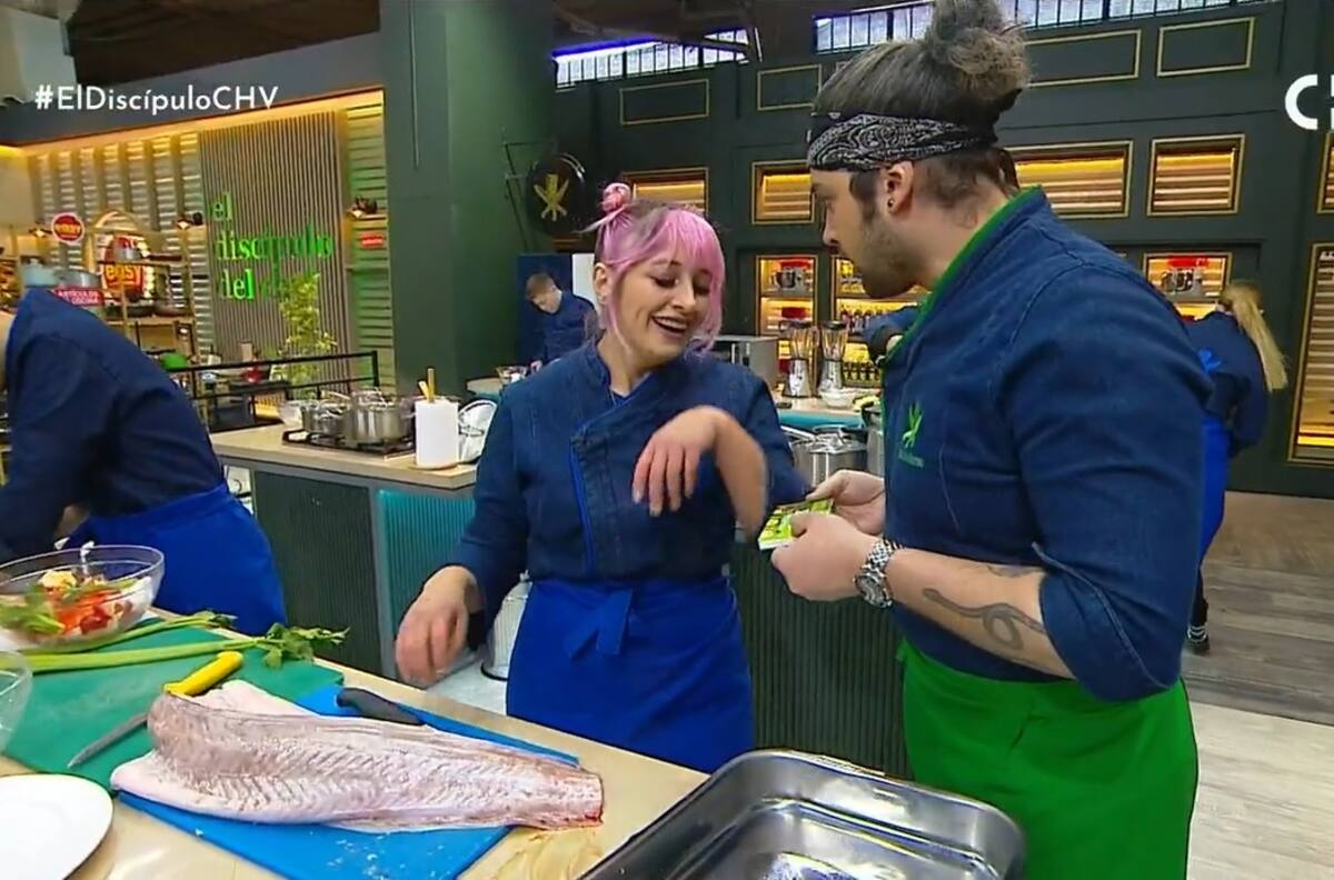 "Me encanta": El romántico regalo que Max Cabezón le entregó a Miel Blanca