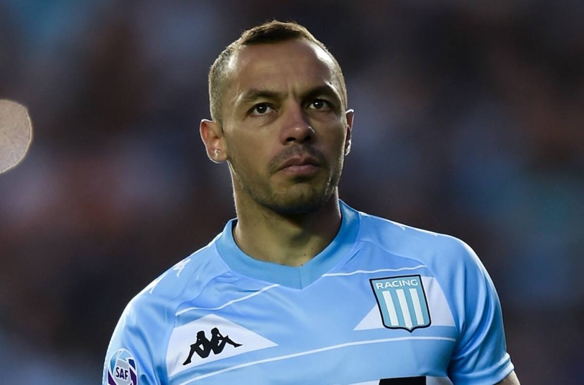 Marcelo Díaz se cansó de esperar a la U y ya decidió dónde continuará su carrera