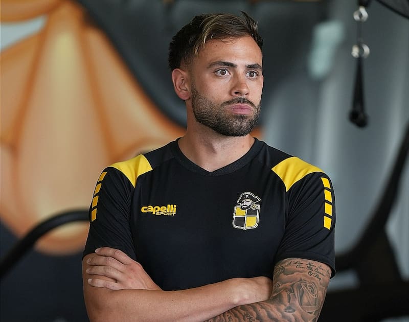 El defensor no está en los planes del club y le están buscando un nuevo destino. Foto: @coquimbounidooficial.