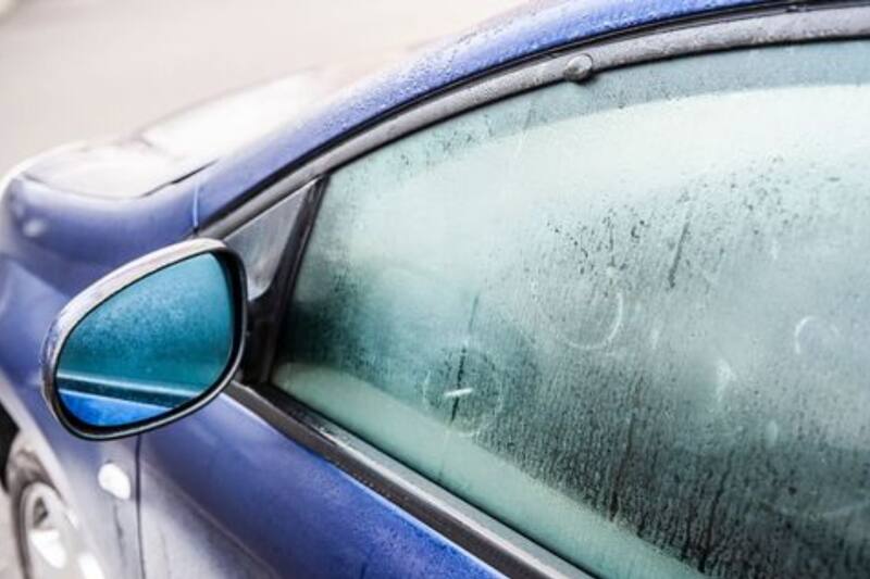 Conoce la temperatura que tienes que poner para desempañar tu parabrisas,