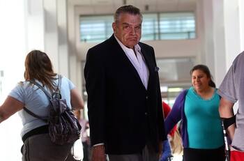 Don Francisco aclara por qué no expresa públicamente su votación en las elecciones de EEUU