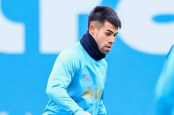 Alexander Aravena vio acción en la derrota de Gremio que no levanta cabeza en el Brasileirao