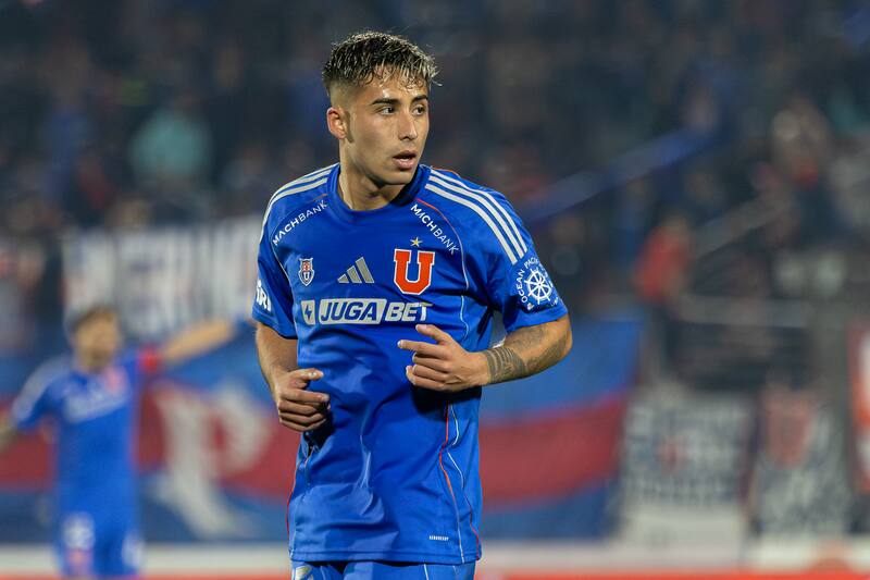 Podría dejar Universidad de Chile el próximo año ante interés desde el extranjero. Foto: Felipe Escobedo