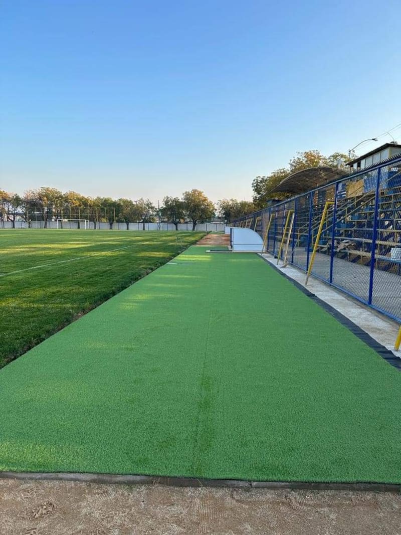 Remodelación estadio Guillermo Guzmán.