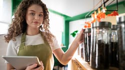 Empresas del retail ofrecen trabajos part-time: Así puedes postular