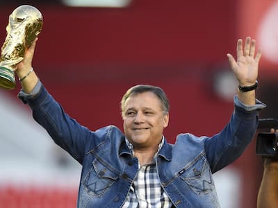 “La U e Independiente deberían ser eliminados de la Copa Sudamericana y castigados por dos años”