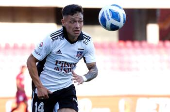 Colo Colo a punto de perder a otro jugador: club de la Liga MX estaría cerca de llevarse a Cristián Zavala