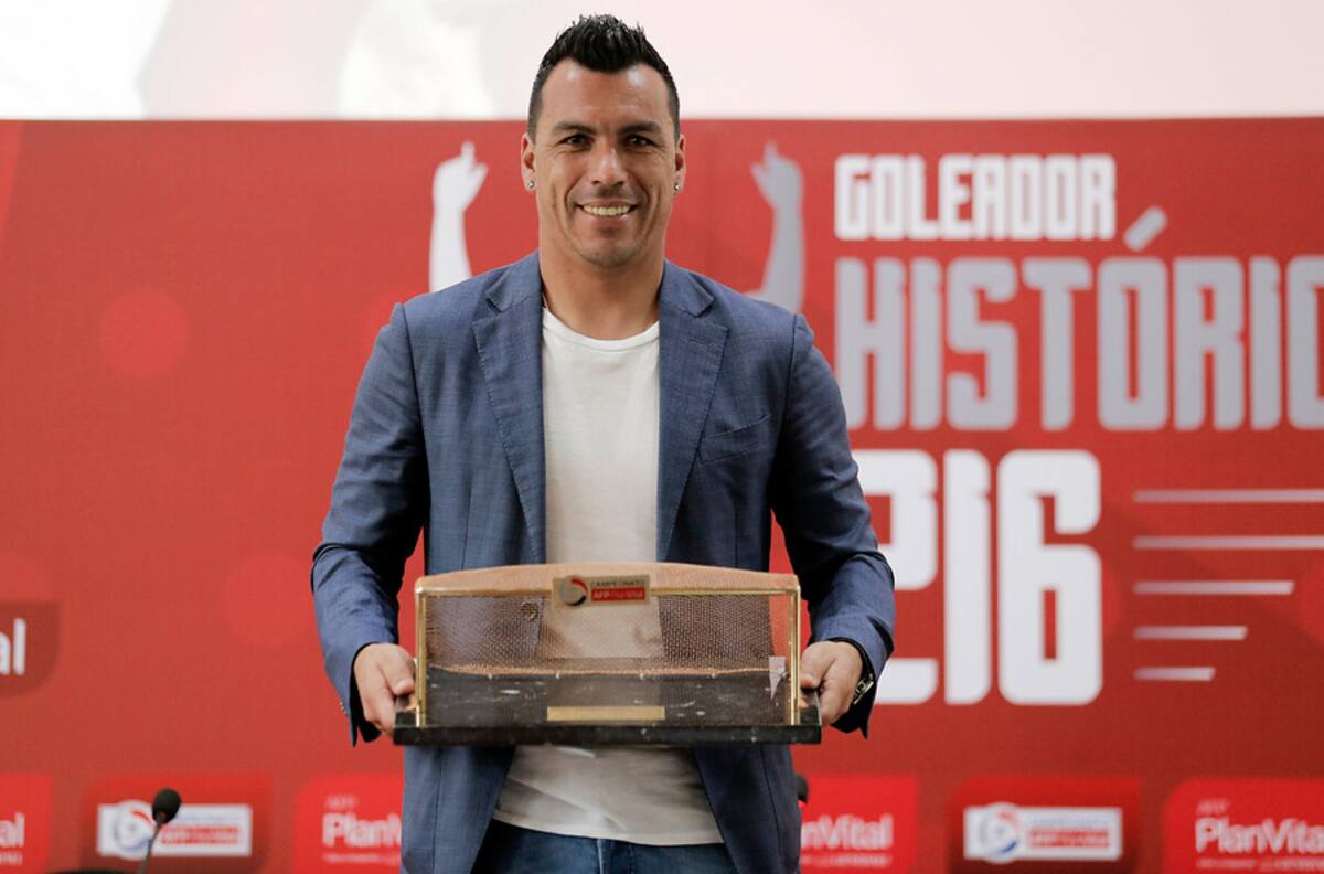 Hasta a España llegó la polémica: Mister Chip valida el gol de Esteban Paredes