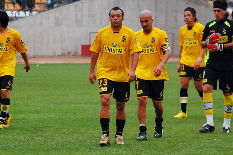 Marcelo Corrales en su último año en Coquimbo Unido, en 2010. Dos temporadas después colgaría los botines en San Antonio Unido.