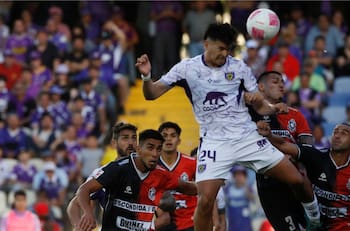 Antofagasta, el único equipo que se queda abajo de la fiesta del público en Primera B