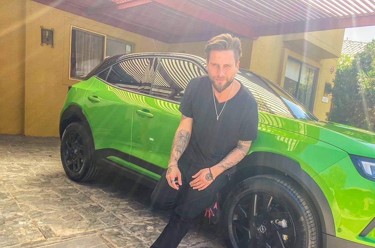 Con piscina y frente a una importante persona en su vida: Jean Philippe Cretton revela por qué se cambió de casa