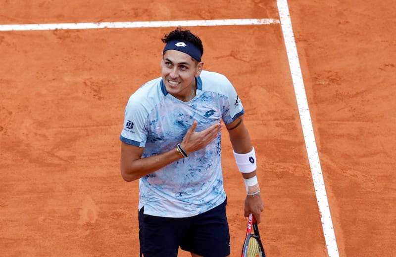 debutó con victoria en Roland Garros. Foto: EFE.
