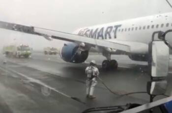 Avión comercial realiza aterrizaje de emergencia en Talcahuano: motor sufrió falla tras despegar