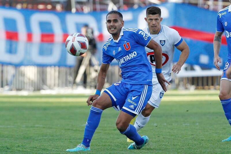 El volante ya entrena como titular en la U