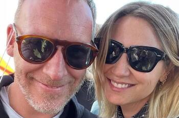 En elegante restaurante: Martín Cárcamo y Ale del Sante disfrutaron de romántica velada