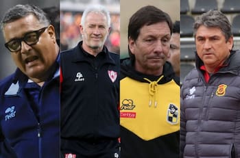 Esperan el llamado: cuatro históricos entrenadores del fútbol chileno que están disponibles