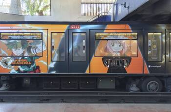"Metrotaku": Usuarios de Metro reportan vagones decorados con series de anime