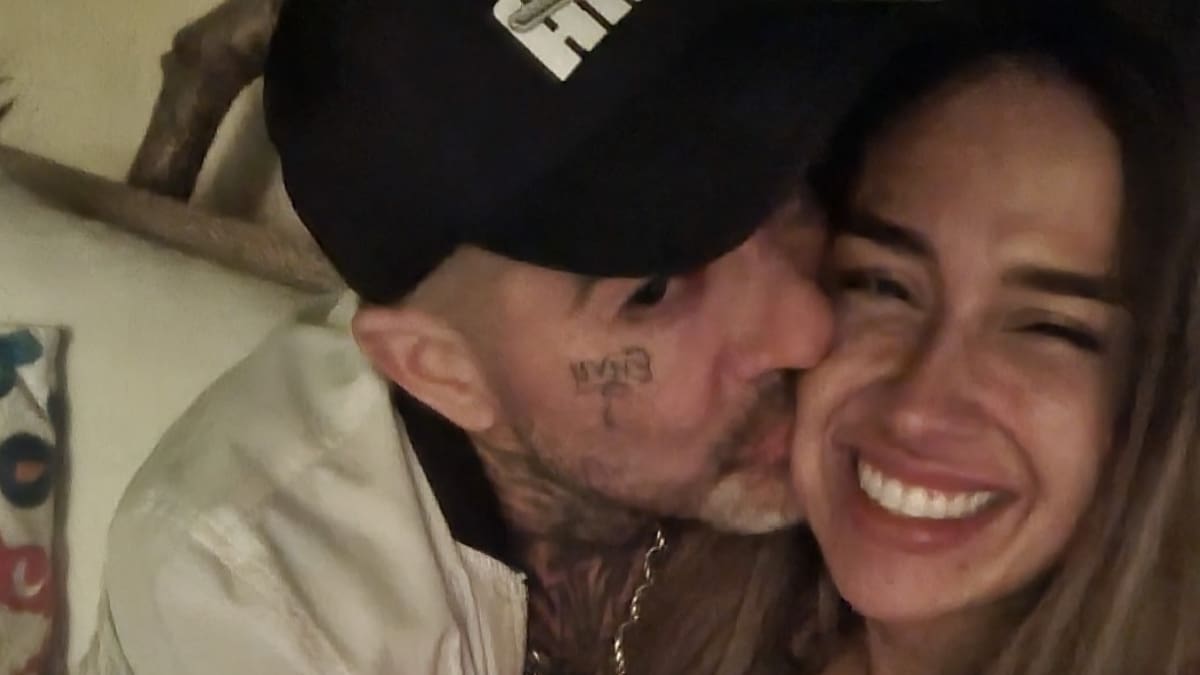 "Locos amantes de la vida": Leo Méndez le dedicó un especial mensaje a su polola