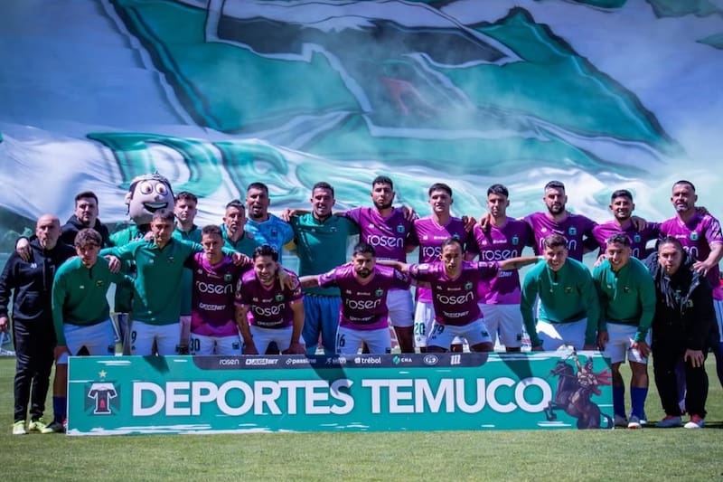 El club en Primera B. Foto: @luis_acevedo96 en Instagram.