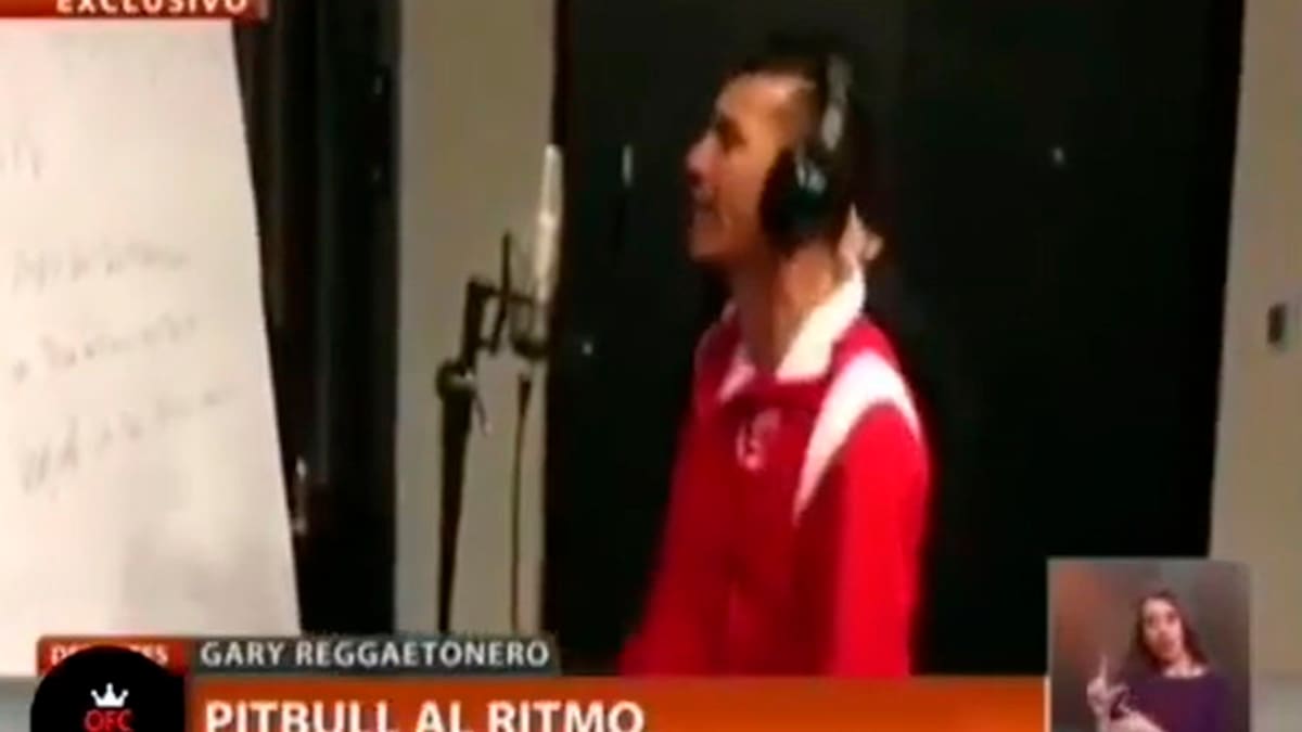¿Qué sucede? Gary Medel recordó su faceta de reggaetonero