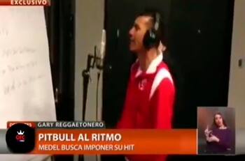 ¿Qué sucede? Gary Medel recordó su faceta de reggaetonero