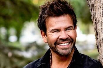 "Mis papás regios estupendos": Ignacio Gutiérrez se llena de elogios al compartir bella fotografía de sus papás