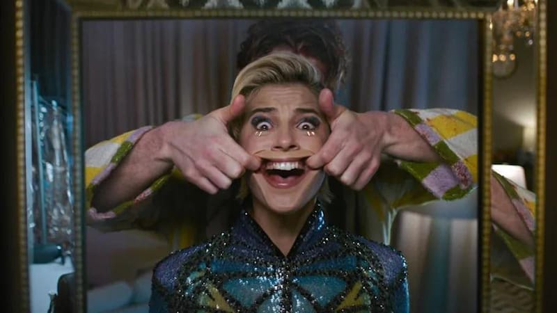 actualmente está en las principales cadenas de cine del país.