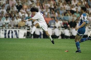 ¡Notable! Eligen a Iván Zamorano entre los mejores jugadores en la historia del Clásico Real Madrid vs Barcelona