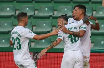 VIDEO | Enzo Roco marcó un "gol de 9" en el empate de Elche sobre Sevilla en La Liga