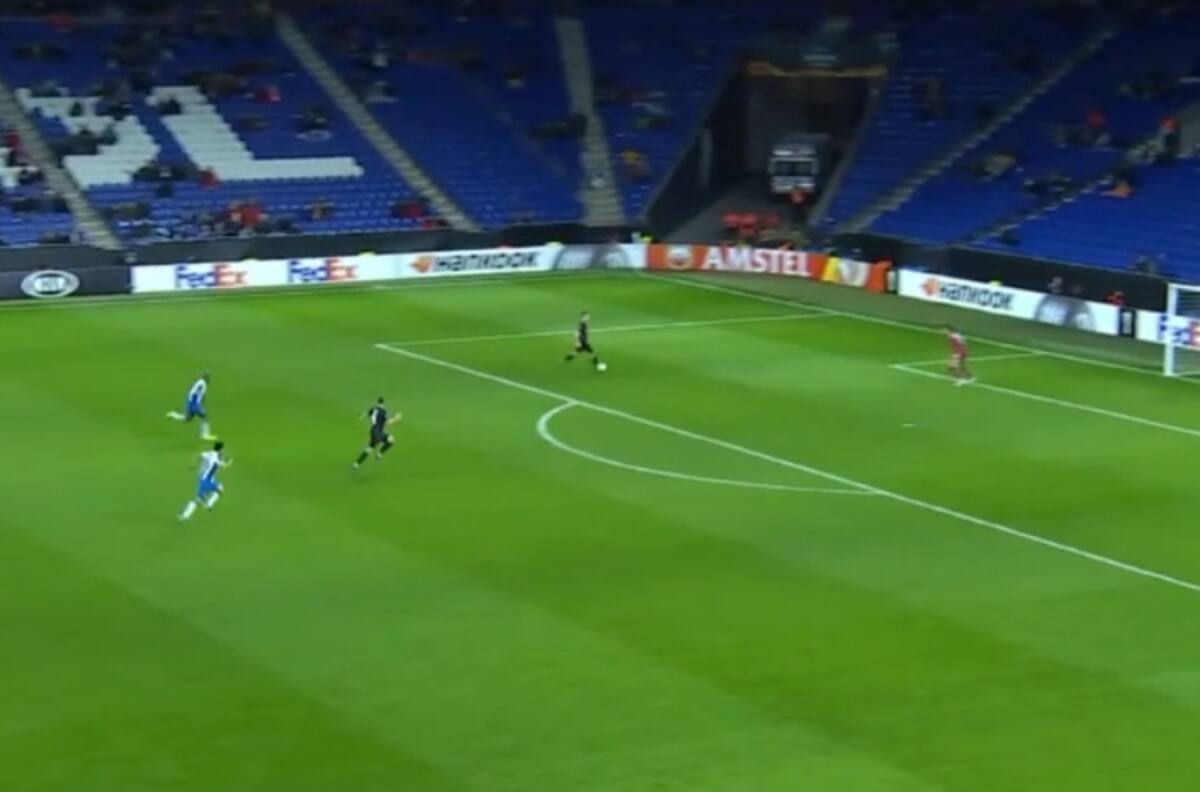 El peor pase gol de la jornada en la Europa League