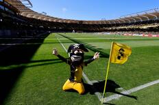 Ya batió una mítica marca: los récords de Colo Colo, la U y la UC que Coquimbo todavía puede superar