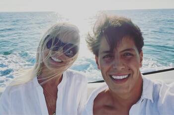 Máximo Bolocco recuerda con especiales postales el matrimonio de su madre Cecilia Bolocco y Pepo Daire