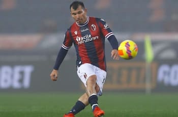 FOTOS: Los escalofriantes heridas en la pierna de Gary Medel tras la victoria de Bologna en la Serie A